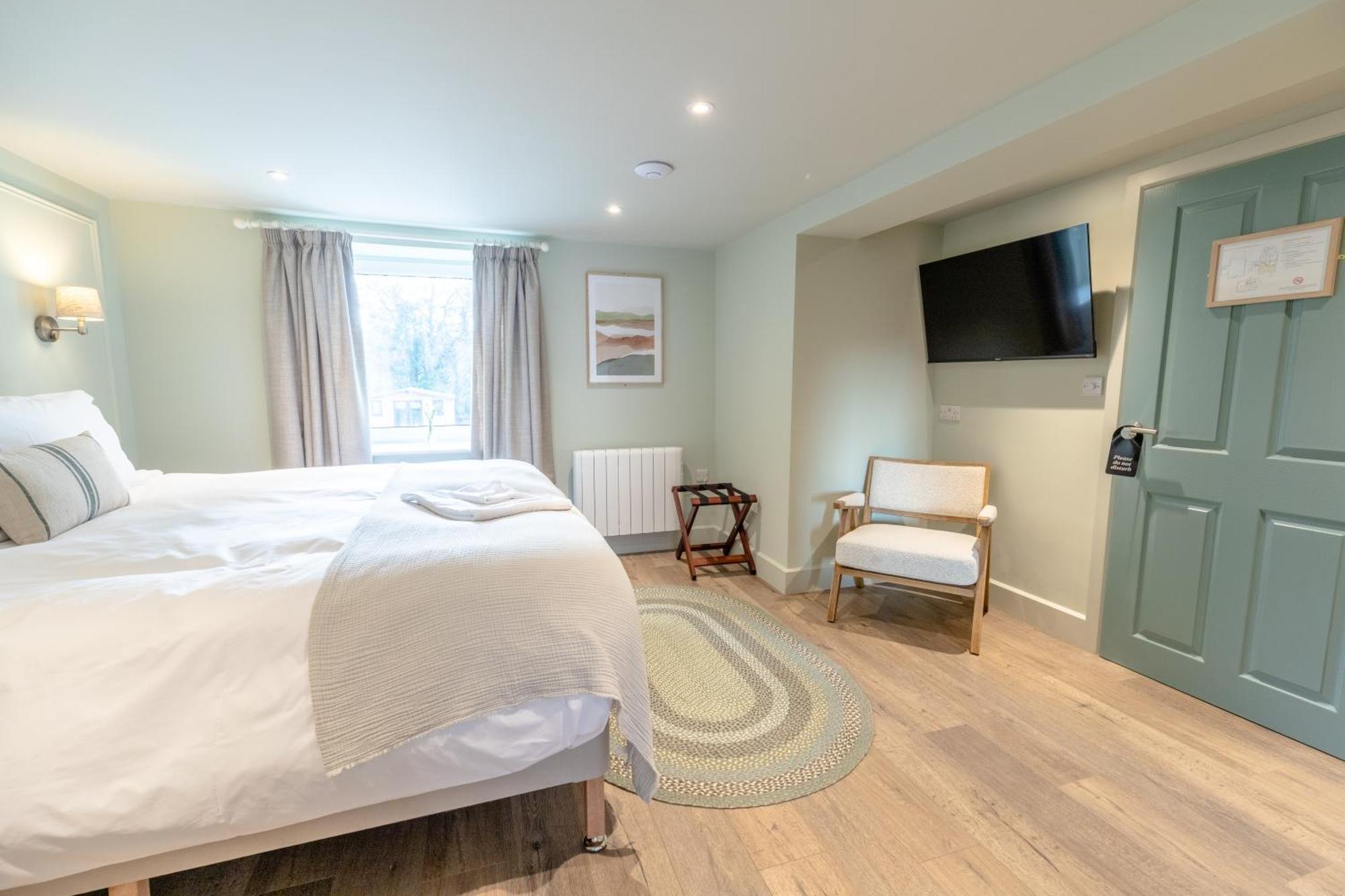 Glan Yr Afon Hotel Pennal Luaran gambar